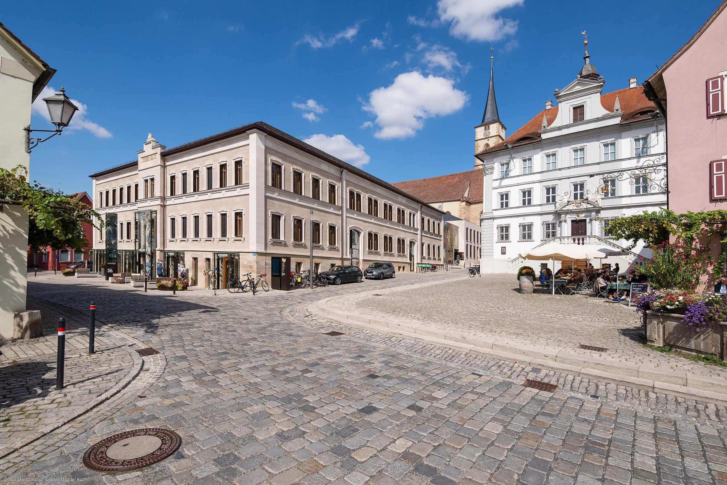 Blick auf das Rathaus (Iphofen, Fränkisches Weinland)