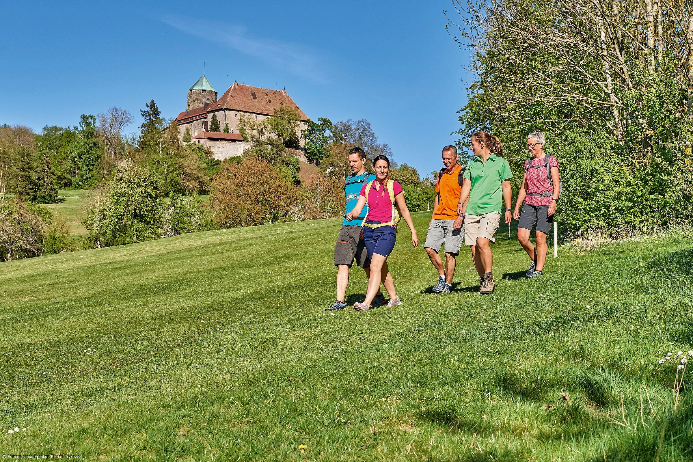 Wanderung vor der Burg Colmberg (Colmberg/Romantisches Franken)